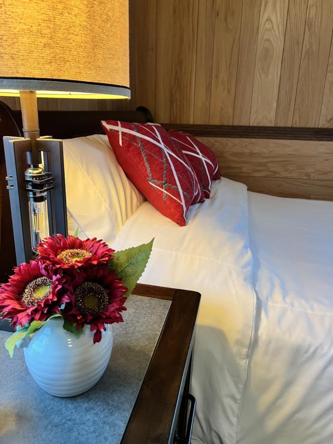 Monterey Inn Kültér fotó
