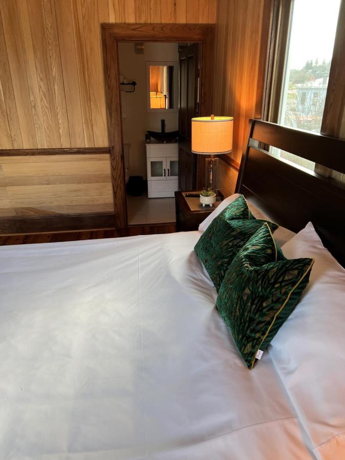 Monterey Inn Kültér fotó