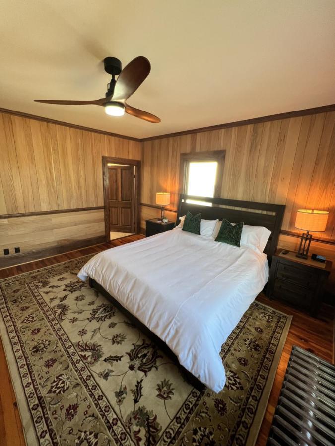Monterey Inn Kültér fotó