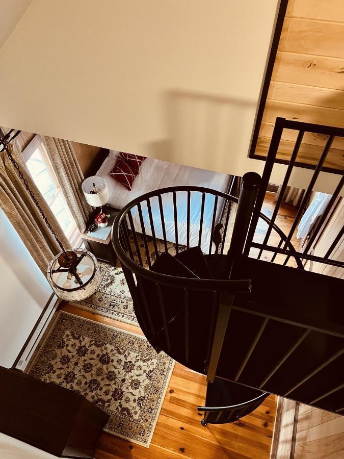 Monterey Inn Kültér fotó
