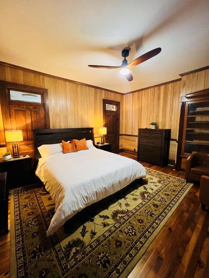 Monterey Inn Kültér fotó