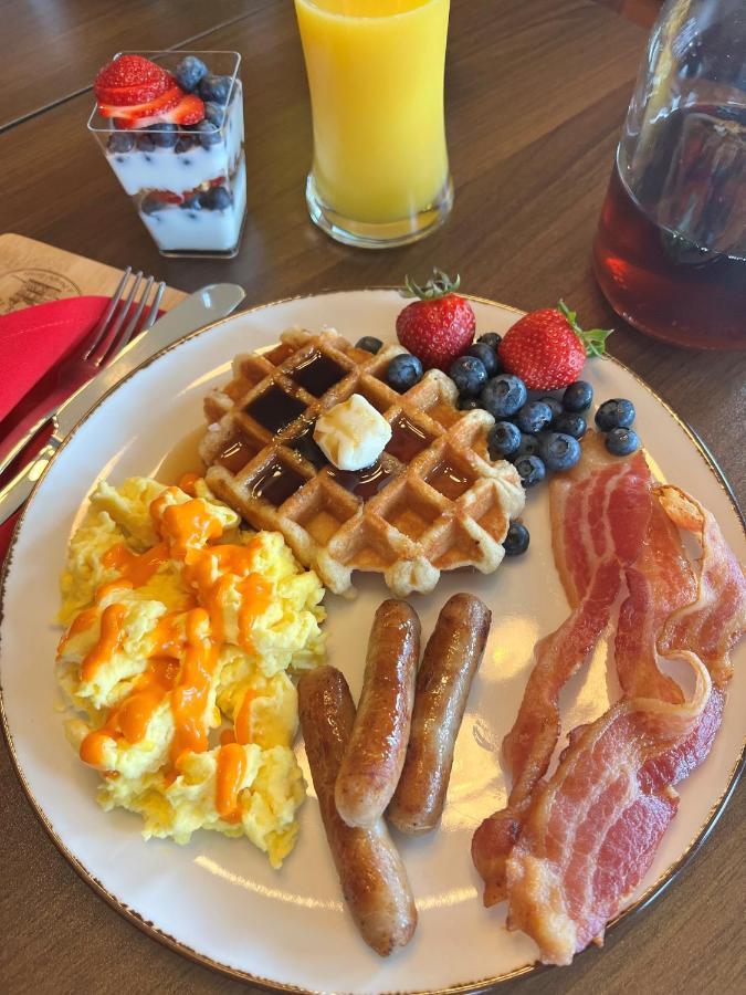 Monterey Inn Kültér fotó